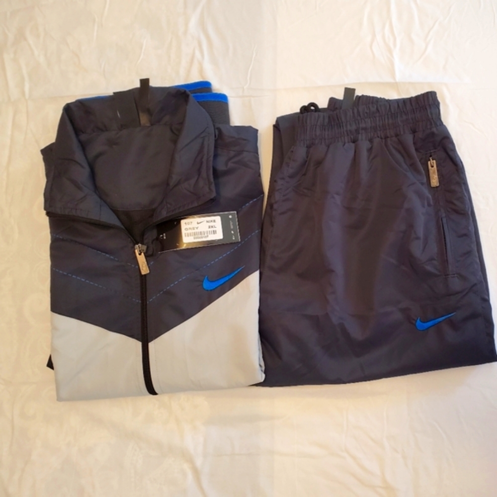 Nike- tracksuit for men
